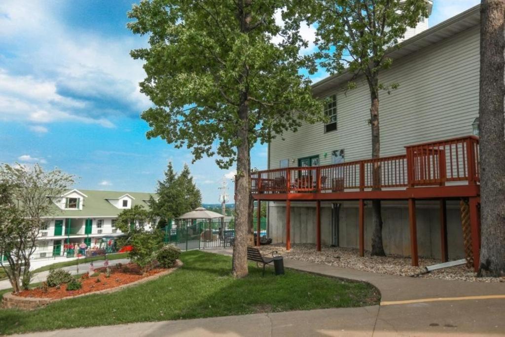 Branson King Resort And Suites Bagian luar foto